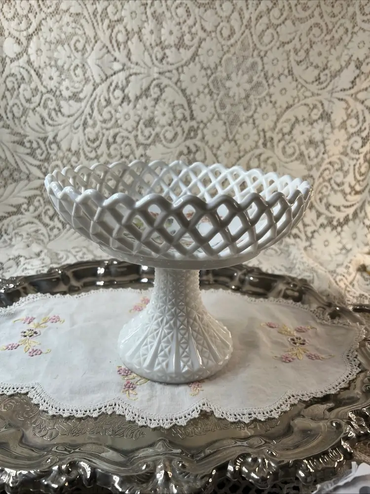 003 Antique 1885-1890 EAPG Challinor Taylor Milk Glass Open Lattice Diamond Pattern Pedestal Original Hand Painted Compote Bowl 7.5" X 9"