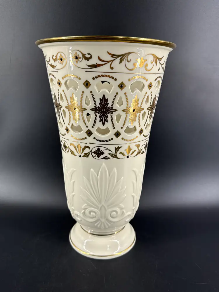 NWT Lenox Millenium Collection #1856/5000 Luminary Vase Gold Trim