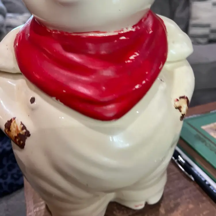 012 Vintage 1940's McCoy/Shawnee Pottery-Smiley Pig Cookie Jar-Red Bandana