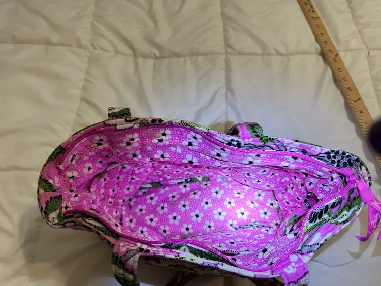 Vera Bradley Priscilla Pink Retire Pattern Medium/Large Shoulder Bag Pink/Green