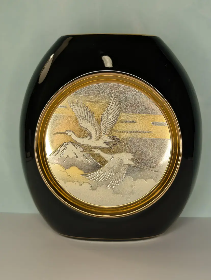 MCM CHOKIN ART Japan 24K Gold Rim Black 2 FLYING STORKS 5"h Oval Vase Vintage