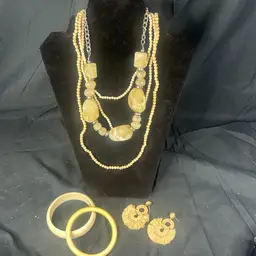 #18 And 24 - Jcrew 7 Piece Jewelry Lot