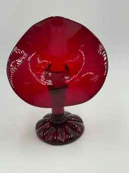 Jack In The Pulpit Hand Blown Art Glass Ruby Red 7” Bud Pedestal Vase
