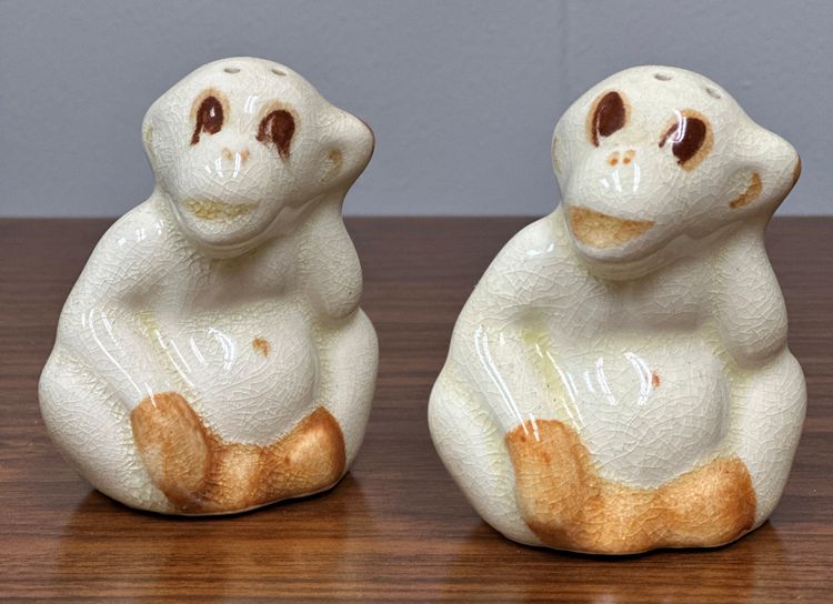 Vintage Monkey Salt & Pepper Shaker Pair Ceramic Cork Plugs 2 3/4" Tall