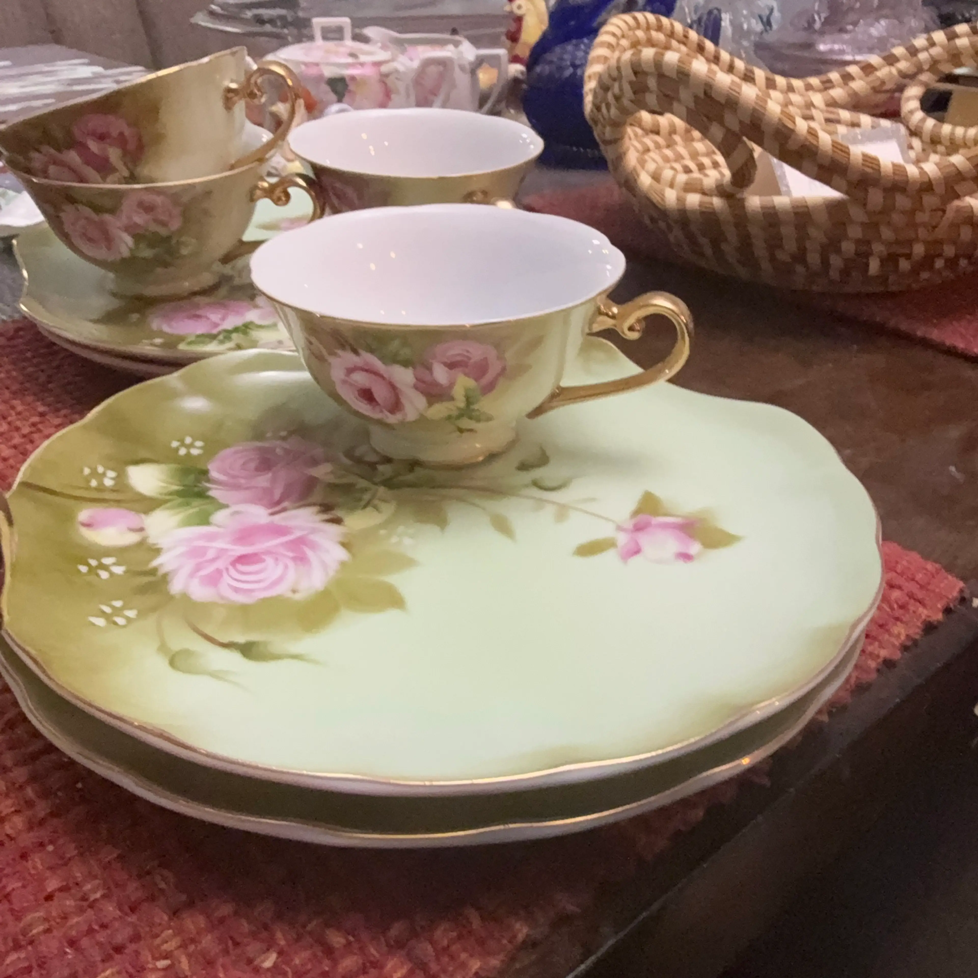 Image 4 of 5