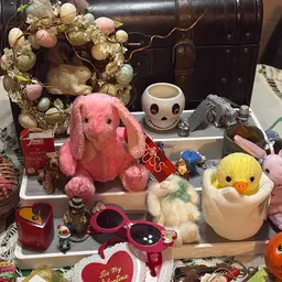 #45 - $2 small starting bid