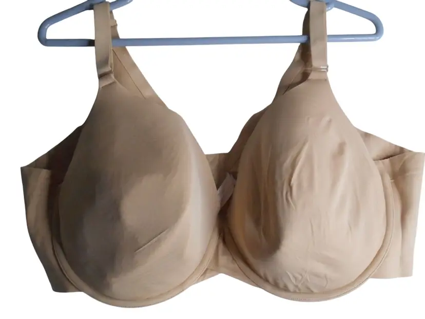 Cacique 46DD Bra underwire lightly lined full coverage beige