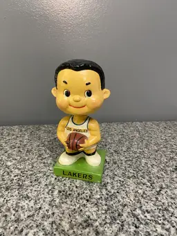 RARE Vintage Bobblehead Nodder 1960’s Los Angeles Lakers 93 Green Square Base