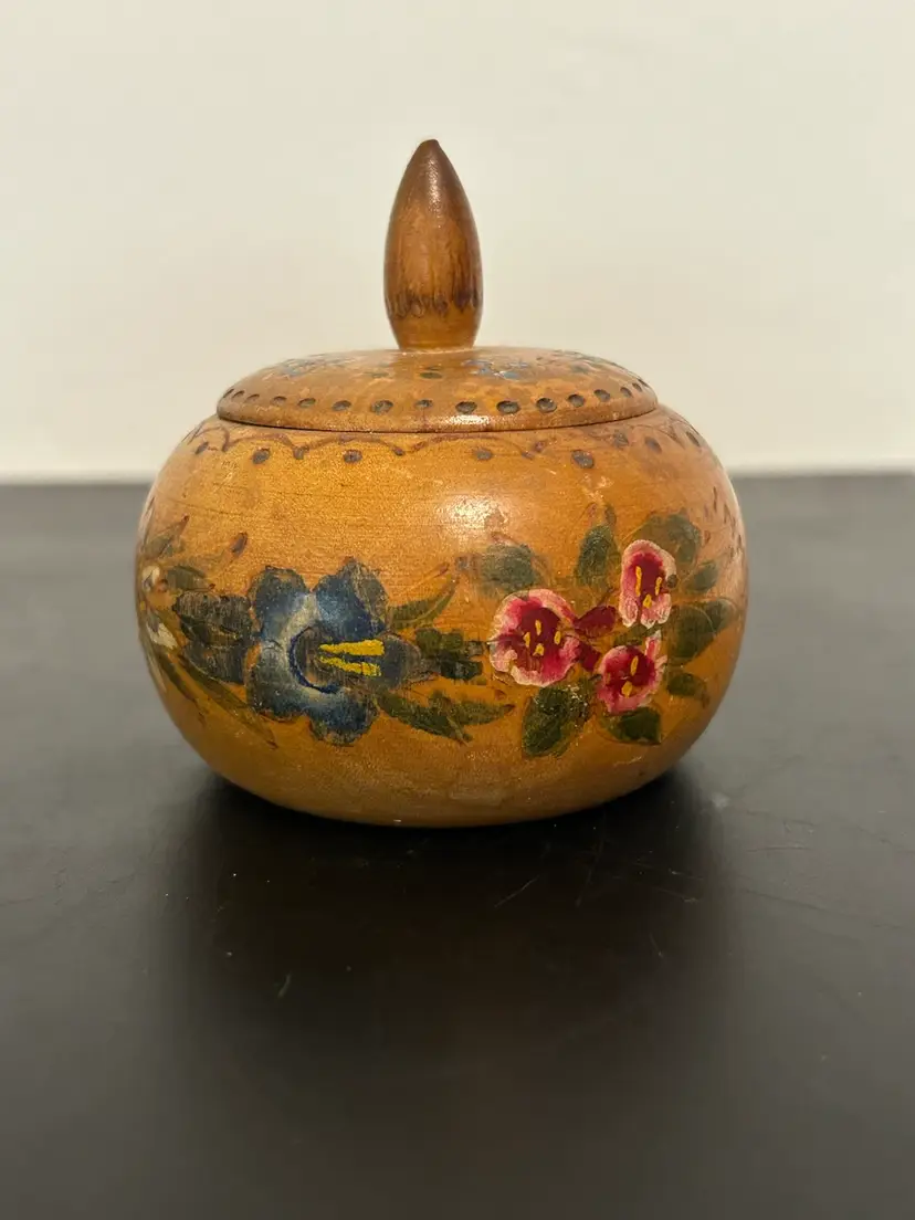Vtg Innsbruck Wood Trinket Box Folk Art Hand Crafted Painted Burn Etched