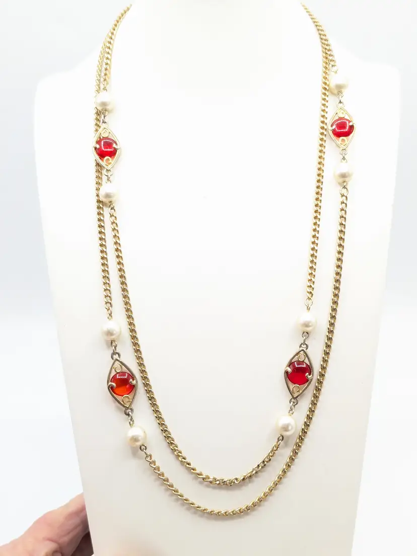 Vintage Gold Tone Chain Necklace Faux Pearls Red Glass Accents