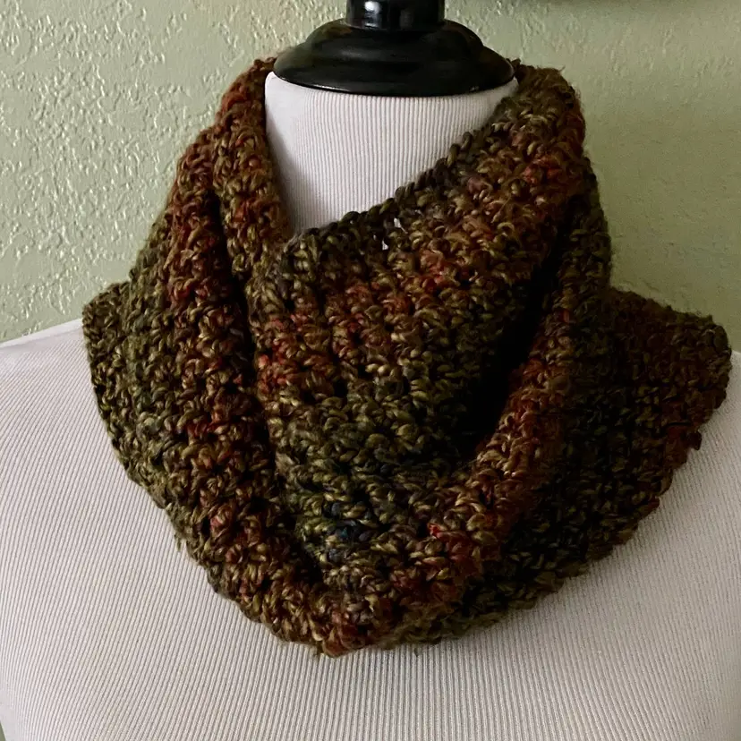 Hand Crochet Soft Warm Cozy Red Charcoal Gray Green Cowl Neck Scarf 13" x 11"