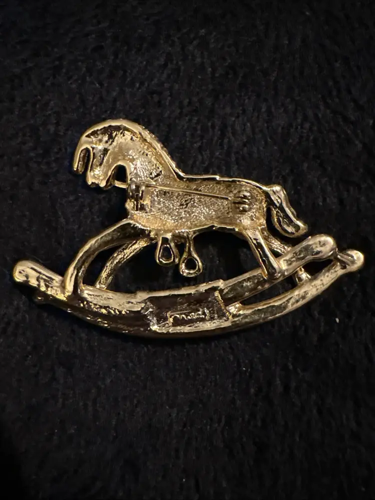 AJC Brooch, Rocking Horse, Gold-tone Costume Jewelry, Signed Vintage. Ex Cond.