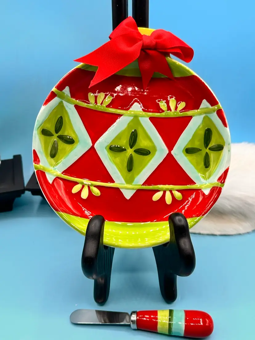Fitz and Floyd Christmas Ball Ornament design Cheese dish or Hostess Dish with bow and a Spreader