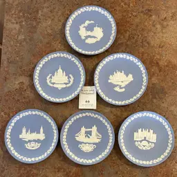 Vintage Wedgewood Blue Jasperware Christmas Plates Historic Buildings Pre-Owned