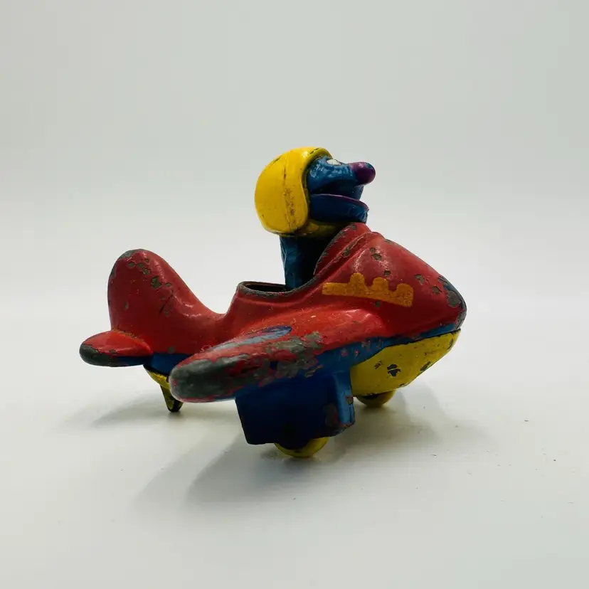 Muppets Diecast Grover Metal Airplane 2.5in Vintage Sesame Street Toy Worn 1986