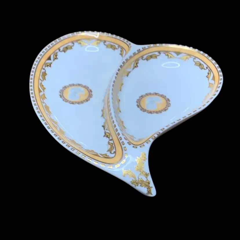 25. Vintage Heart Shaped Trinket Dish With Gold Trim  Astron Gift Shop Astoria, NY