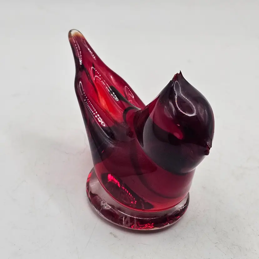 Royal Cardinal glass Figurine Leo Ward 1997 vintage paperweight