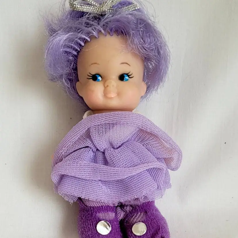 Vintage 1977 Uneeda PeeWee Doll - 5" Purple Outfit