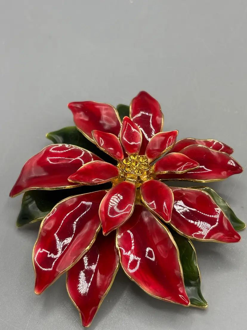 Vintage Poinsettia brooch