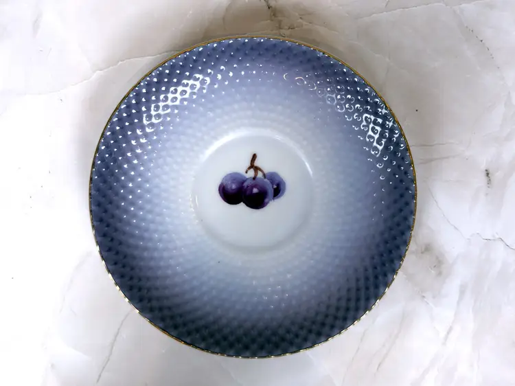 Purple Ombré Lefton Porcelain Saucer, Grape Motif, Gold Trim, Japan 1950s, Vintage Decor (0118-25)