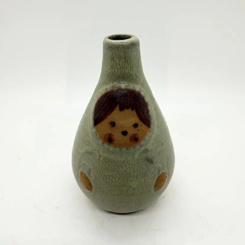 Vintage MCM Japan 4” Green Stoneware Pottery Bud Vase Weed Pot Baby Child Face