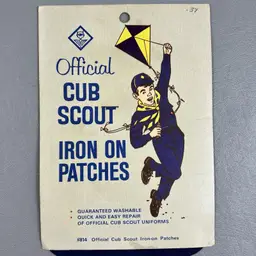Vintage Boy Scouts Official Cub Scout Iron-On Patches #814 BSA Ephemera