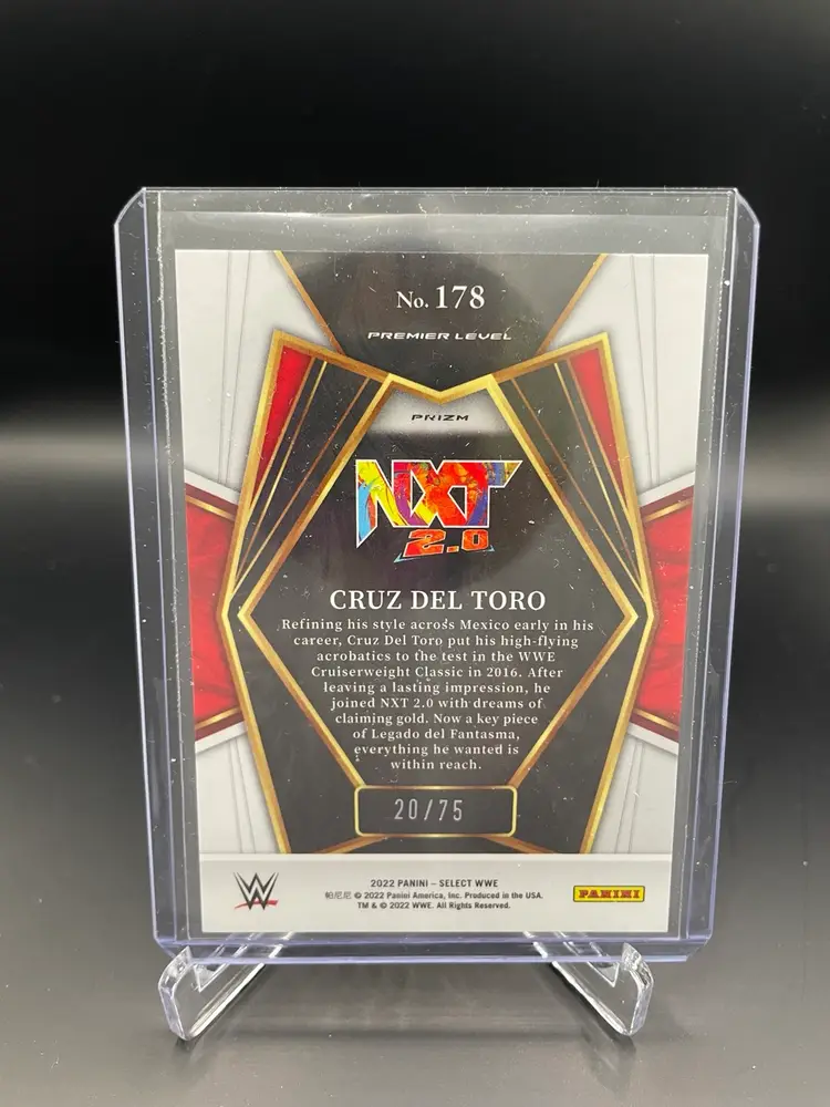 Cruz Del Toro 2022 WWE Select /75
