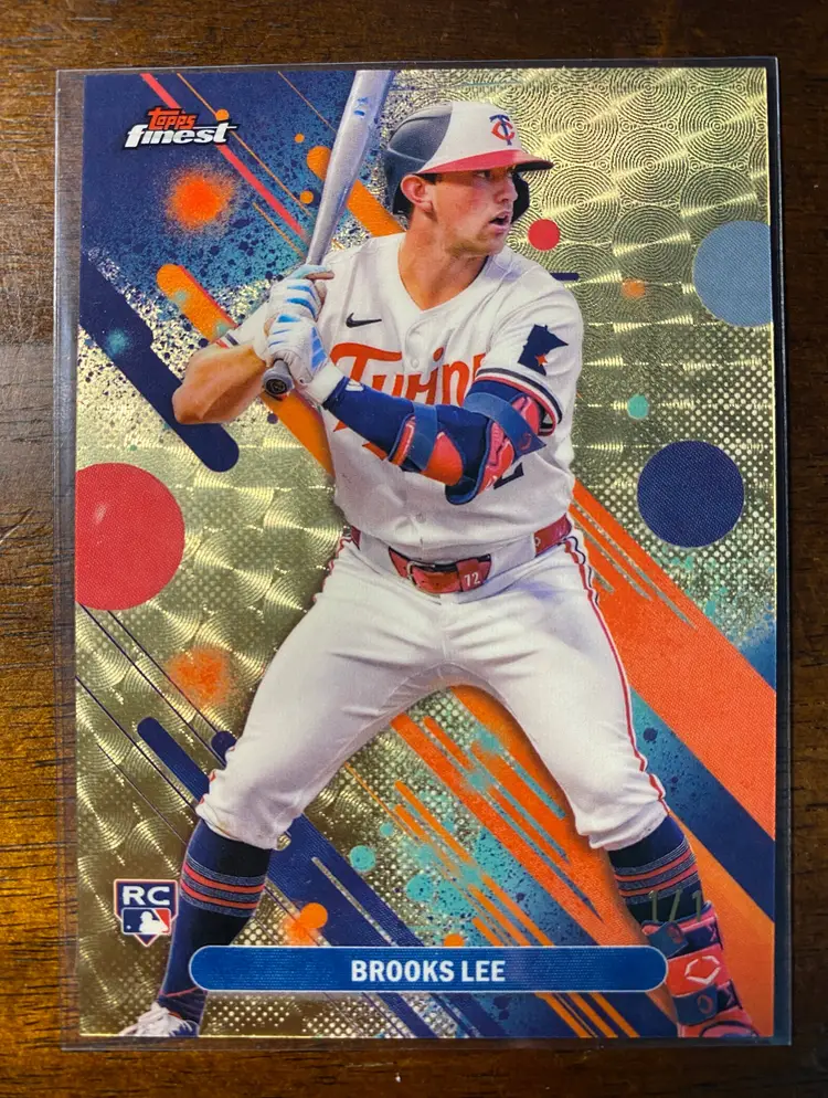 2025 Topps Finest Brooks Lee RC Rookie Superfractor Minnesota Twins