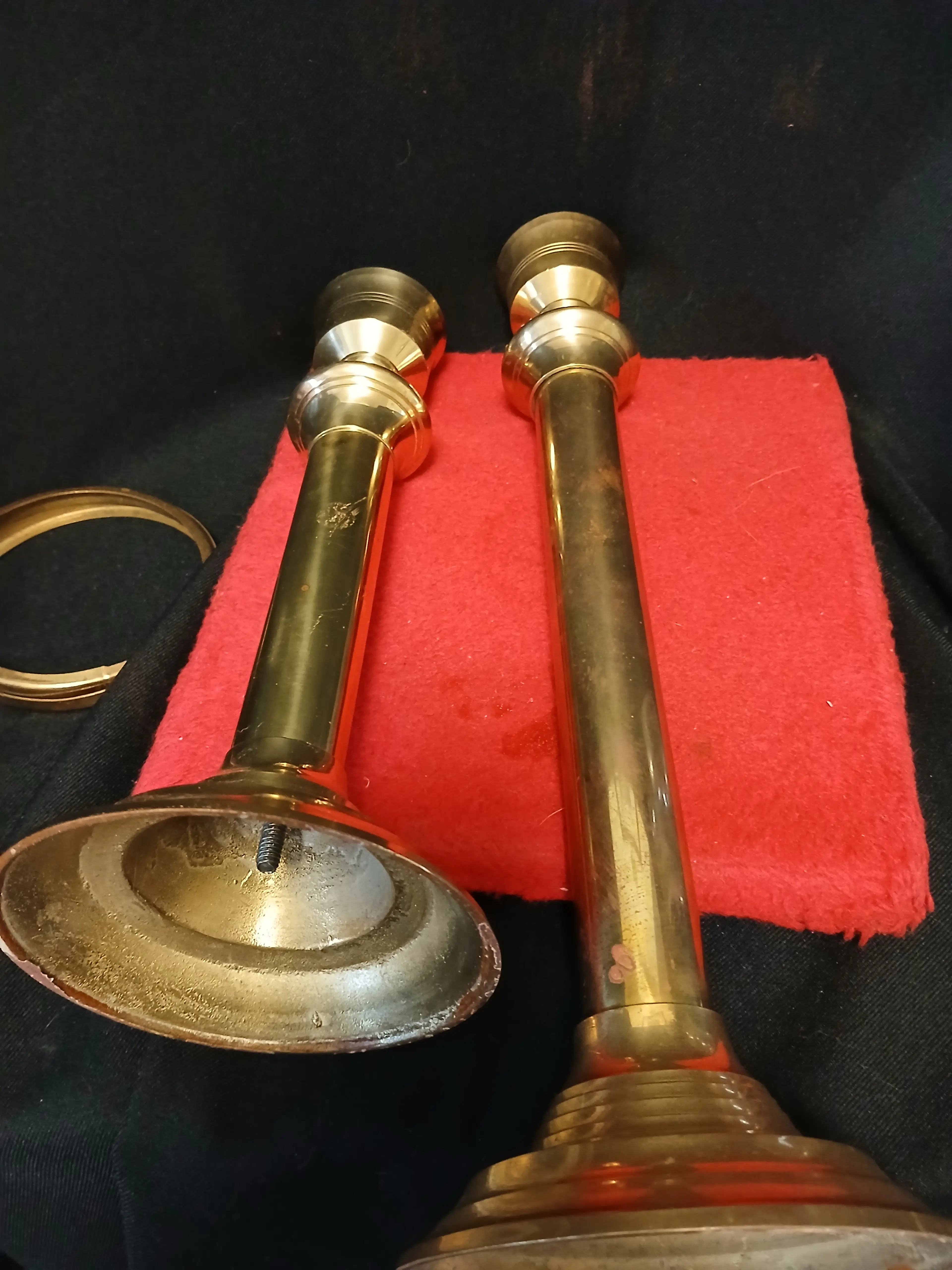 Image 2 of 10