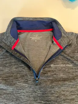 Vineyard Vines Quarter Zip Performance Pullover Light Weight Used Men’s Medium M