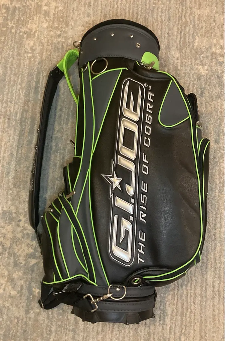 GI JOE RISE OF COBRA STAFF BAG W RAIN COVER AND HEADCOVER