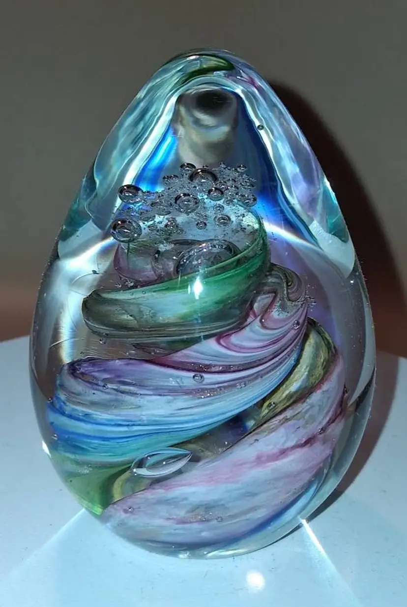 Vintage Signed Marilyn Kimble Holt Controlled Bubble, Air-trap, Egg Shaped Multi-Color Paperweight