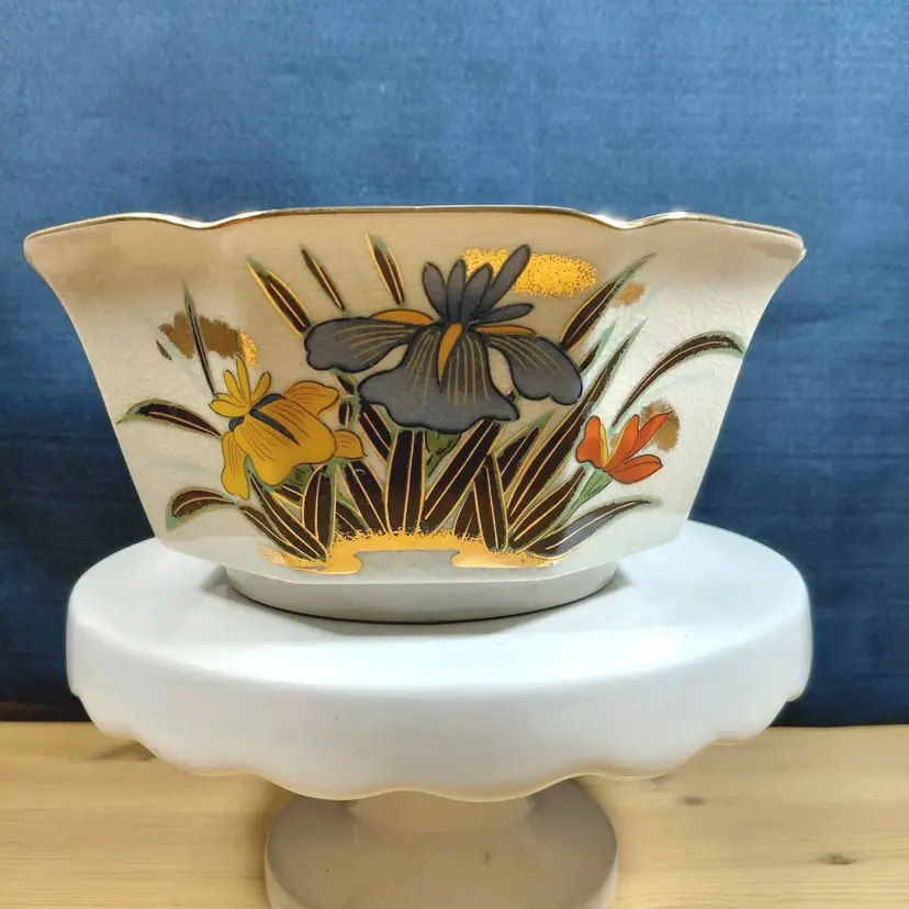 Vintage Japanese Bowl Planter Flowers Floral Scalloped Edge Cottagecore