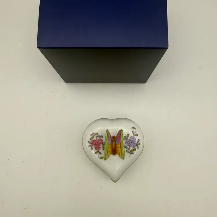 Herend Hungary Butterfly Heart Trinket Box 2003 Herend Guild RARE 🔥 Signed