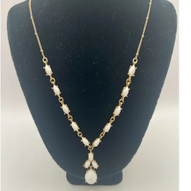 Nancy And Rise, Marked, Gold Toned & White Cabochon 10” Necklace