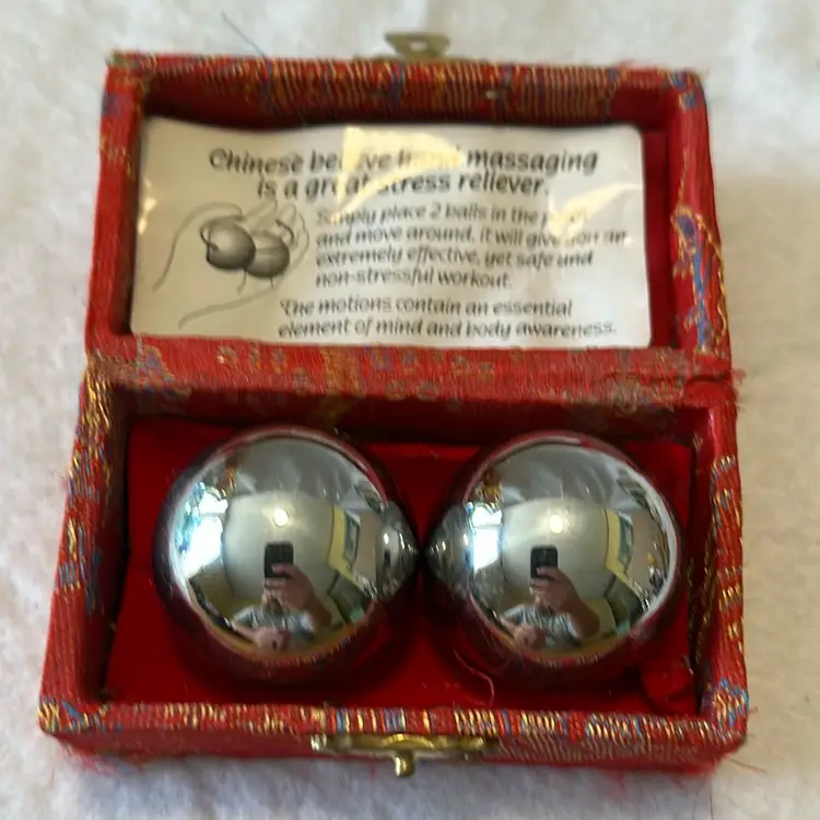 VTG Chinese Stress Ball Med