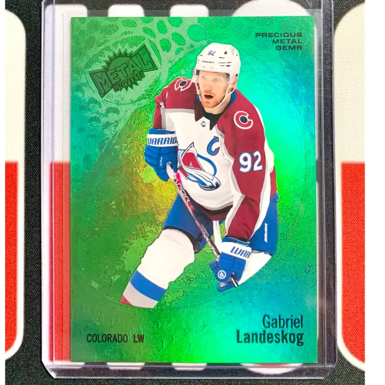 Gabriel Landeskog 2022-2023 Skybox Metal Precious Metal Gems Green /10 Colorado Avalanche