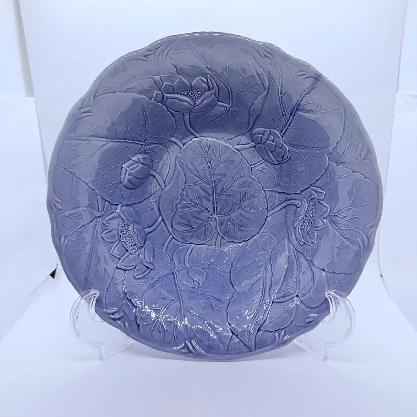 Vintage Bordallo Pinheiro Blue Waterlily Lotus Leaf Round Salad Serving Bowl