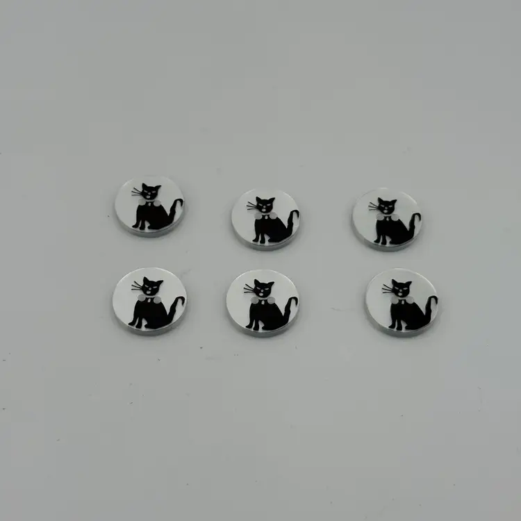 Black Cat Round Sewing Buttons