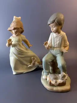 Golden Memories Daisa Lladro Boy And Girl Figurines