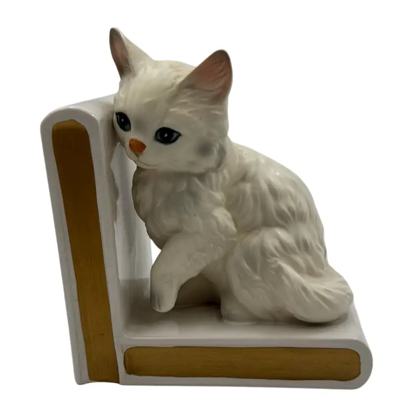 Vintage Lefton White Kitty Cat Bookend The Right Side