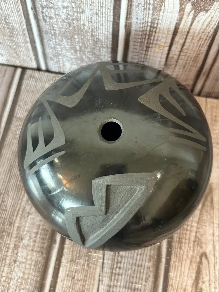 Birdell Santa Clara blue corn pottery