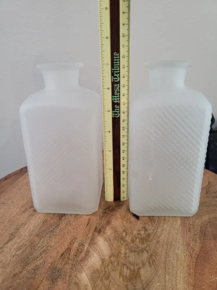 Vintage Gay Fad Studios Nineties Frosted Rye/Gim Decanter Circa 1950s