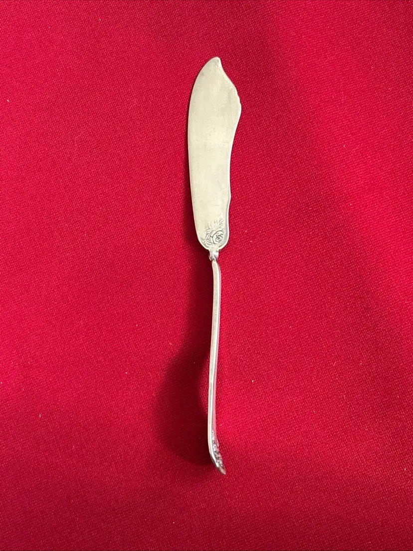 Antique Bridal Rose Master Butter (Silverplate, 1911) Oneida Discontinued