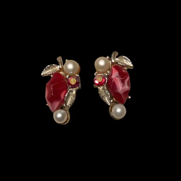 Vintage Faux Pearl And Red Stone Clip on Earrings