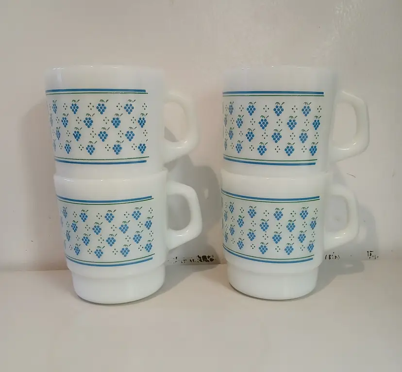 Vtg Termocrisa Mexico Blue Grapes Stacking Milk Glass Coffee Mugs Tea Set of 4