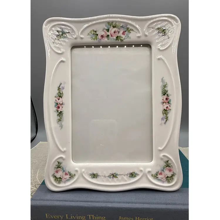 Vintage Pastel Floral Ceramic Portrait Frame (Circa 1980s-90s)