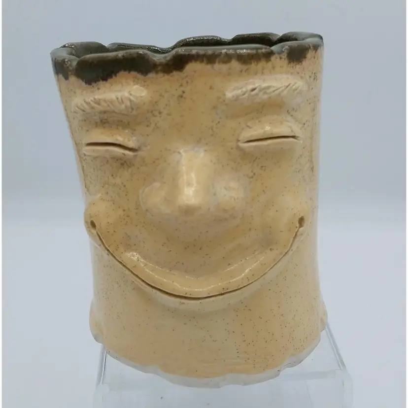 Vintage Signed Yee Happy Face Art Pottery Pen Holder / Toothbrush Holder. OOAK!