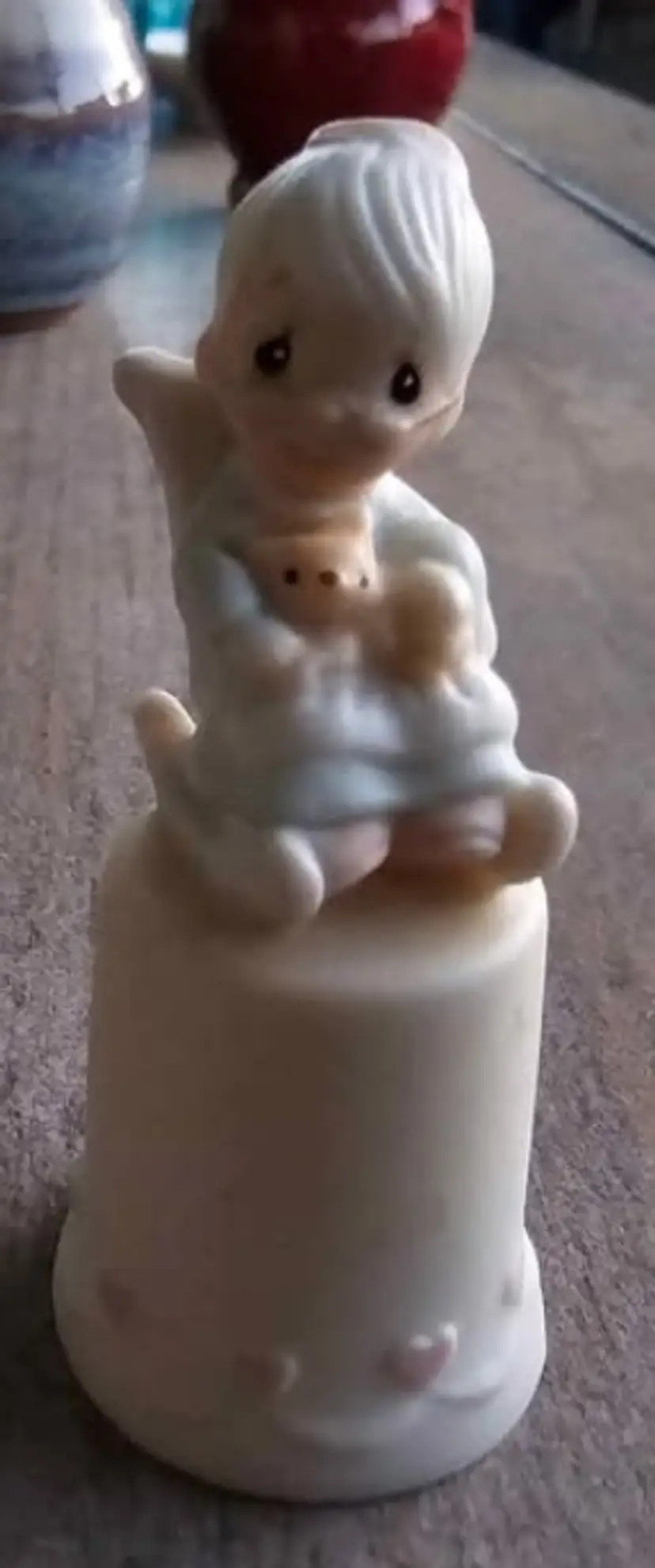 Porcelain collector Thimble "Purrfect Grandma" #13307 1984 2.25"