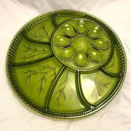 Indiana Glass Pebble Leaf Green Pattern Avocado 12 3/4” Deviled Egg Relish Dish